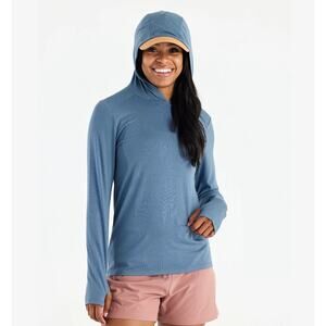 NWT Free Fly Womens Bamboo Lightweight Hoodie sz Medium Blue UPF 40 Buttery Soft